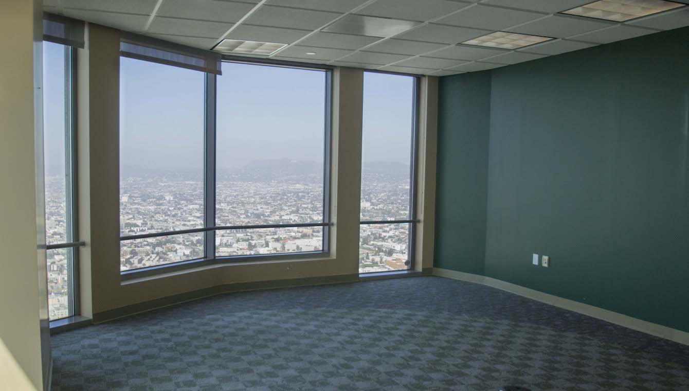 us-bank-tower-61st-floor-045