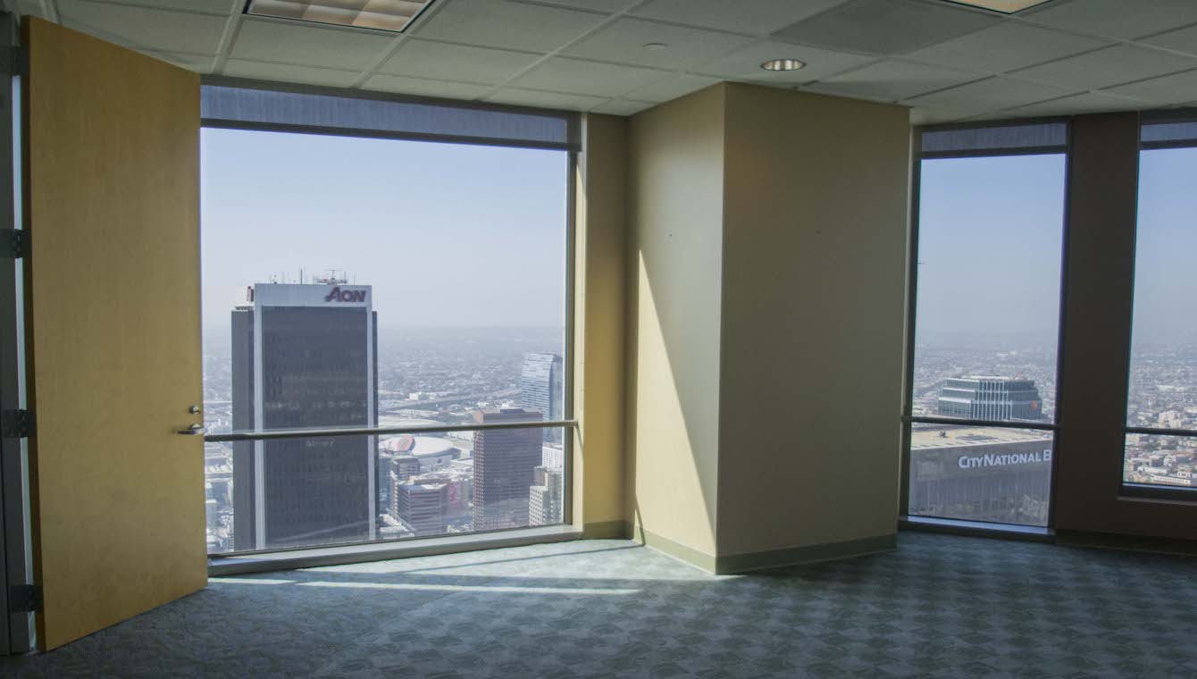 us-bank-tower-61st-floor-047