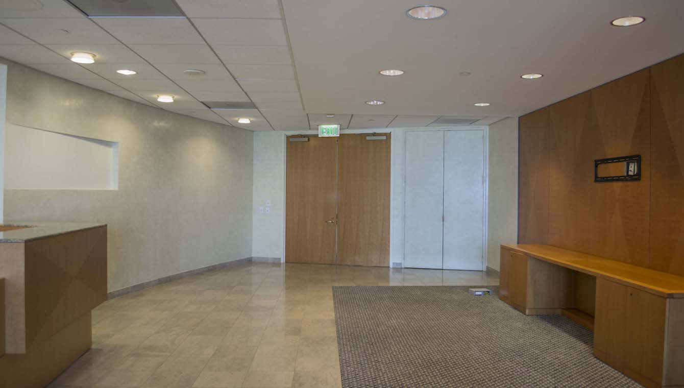 us-bank-tower-suite-1500-006