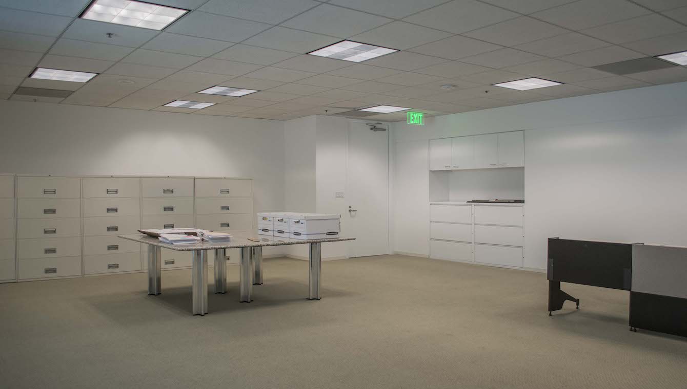 us-bank-tower-suite-830-013