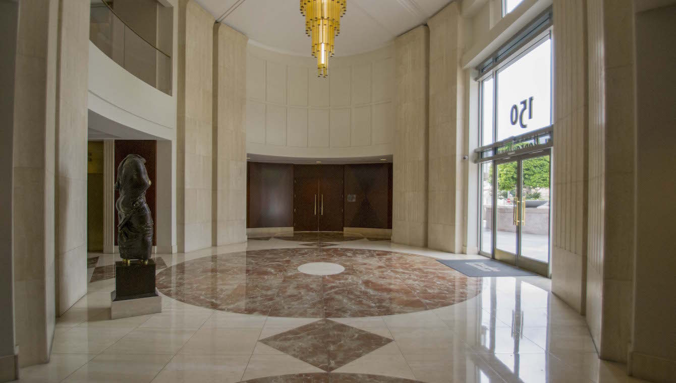 150-south-rodeo-drive-lobby-10