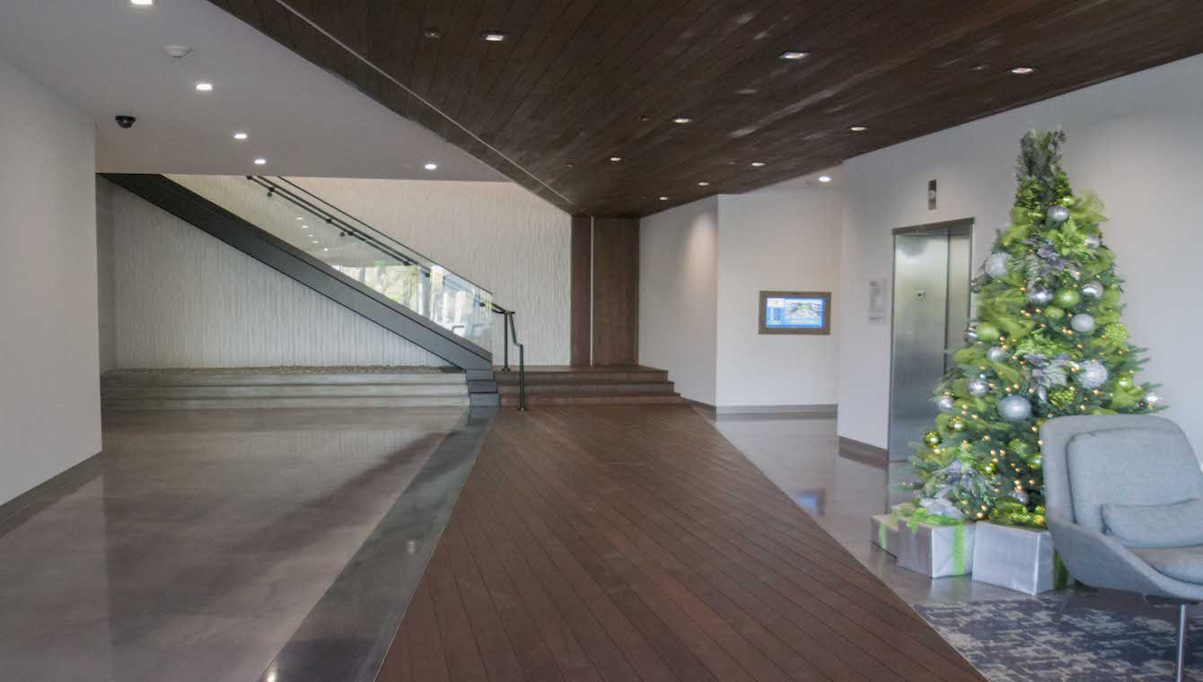 marina-park-4553-glenco-ave-lobby-001