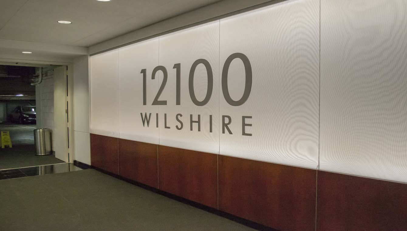 12100-wilshire-garage-001_1