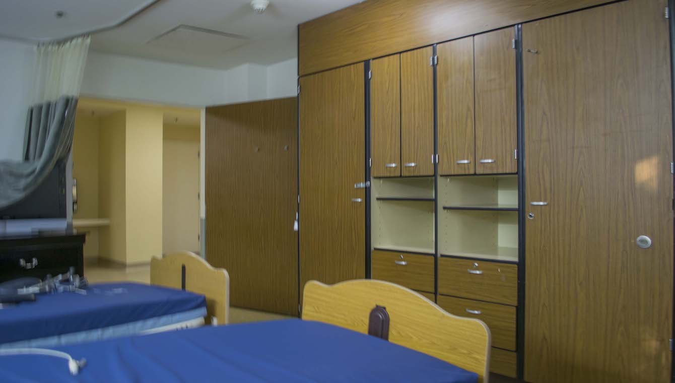 eisenberg-medical-center-1st-floor-patient-room-07