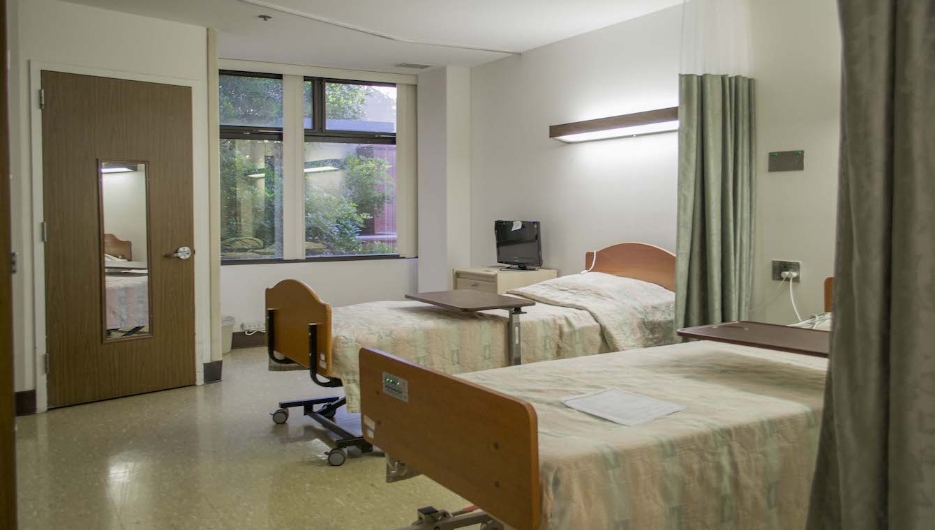eisenberg-medical-center-2nd-floor-patient-rooms-11