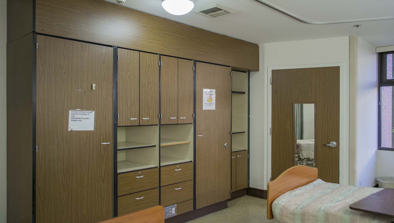 eisenberg-medical-center-2nd-floor-patient-rooms-13
