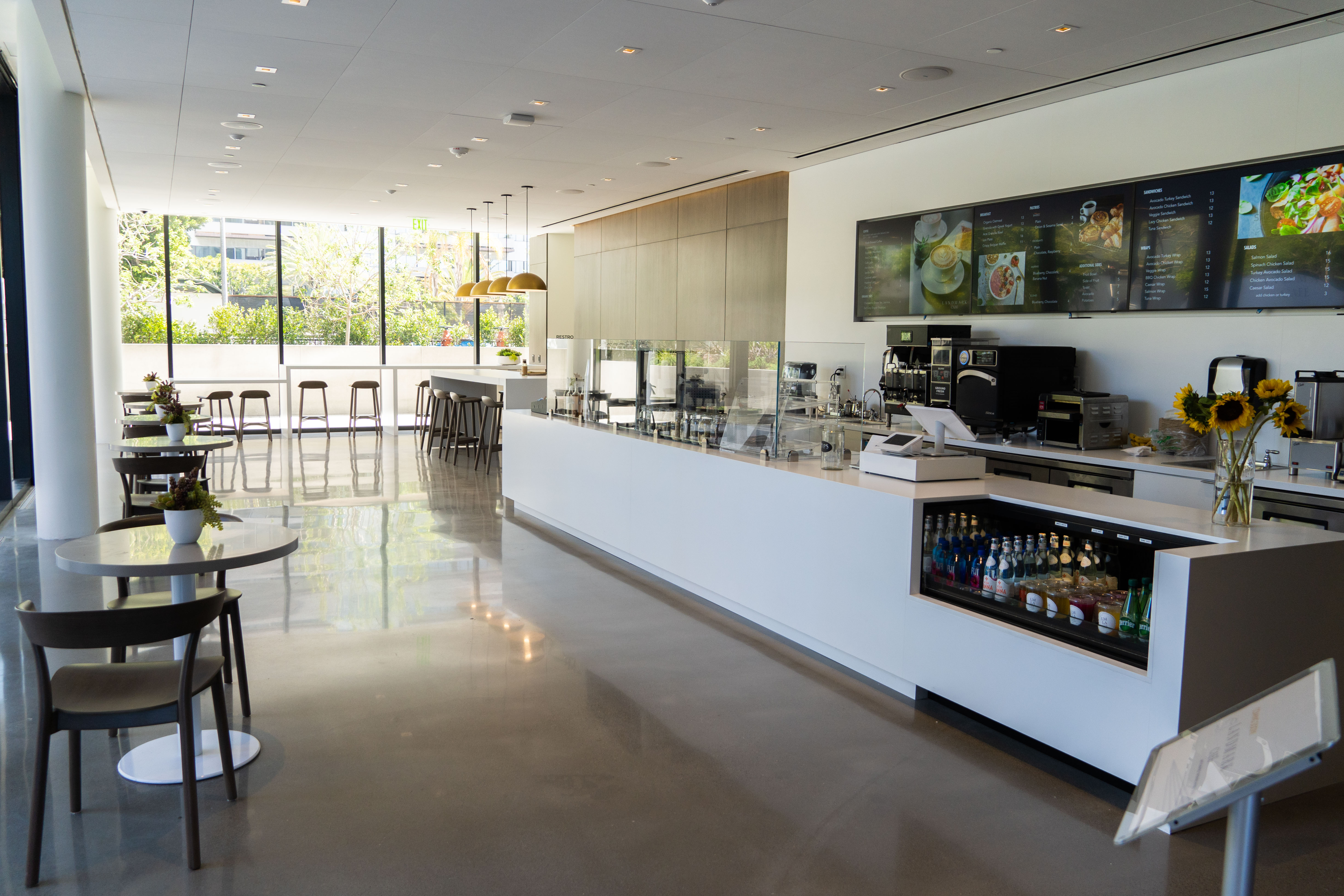 landmark-cafe01
